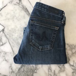 AG the stilt - cigarette leg jens